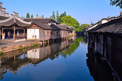 【華東】烏鎮(zhèn) 周莊 紹興 留園 中國世博館 上海迪斯尼純玩雙臥7日游_3